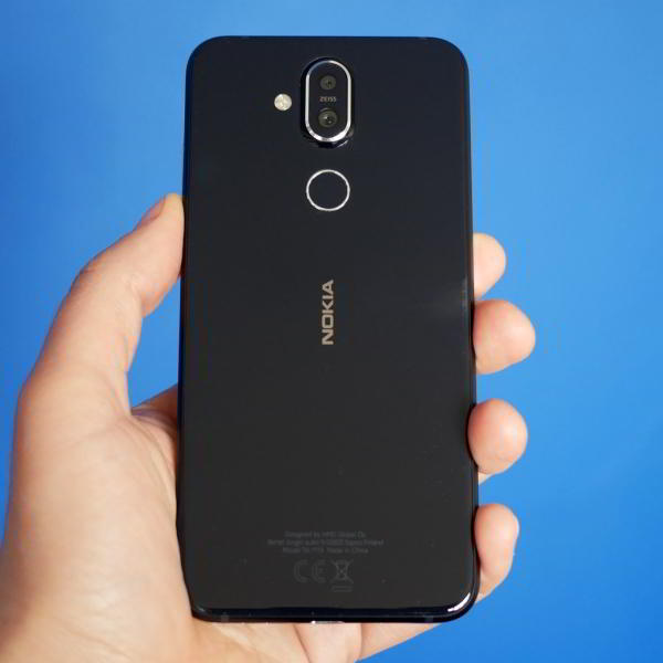 Обзор смартфона Nokia 8.1: нефлагман с оттенками флагмана