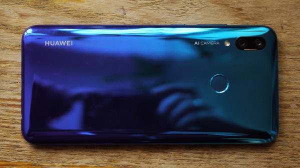 Обзор смартфона Huawei P smart 2019: бюджетник на все руки