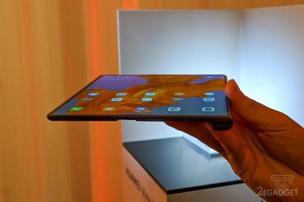 Складной смартфон Huawei Mate X - живые фото, дата выхода в продажу и цены (10 фото)