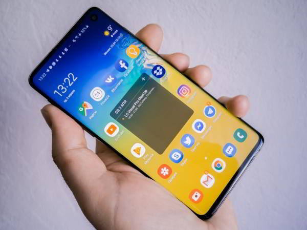 Обзор Samsung Galaxy S10 - юбилейный флагман