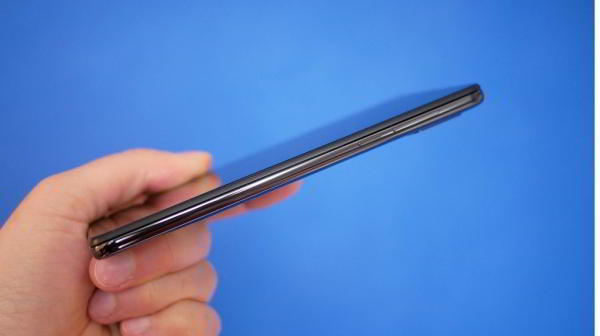 Обзор смартфона Xiaomi Mi Mix 3: безрамочный слайдер без "родинки" и "челки"