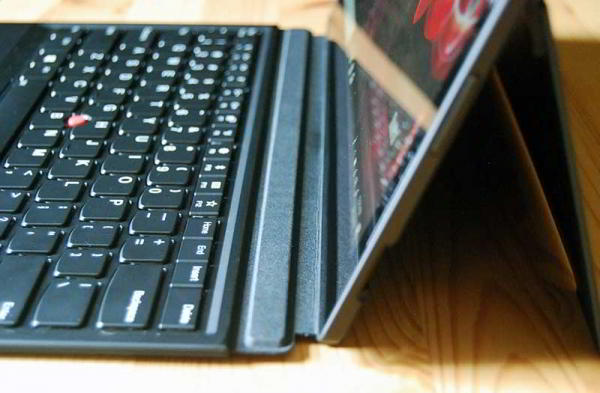 Обзор Lenovo Thinkpad X1 Tablet: почти Surface Pro только с USB-C