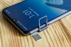 Обзор Xiaomi Mi 9 SE - компактный и немного упрощенный флагман