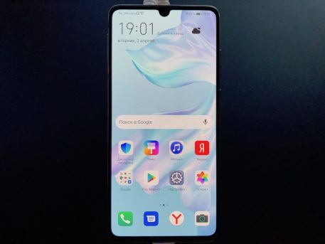 Репортаж: Huawei представила смартфоны серии P30 в России