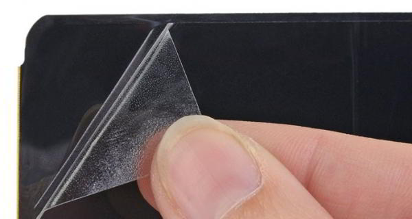 В конструкции Samsung Galaxy Fold найдены серьезнейшие недостатки