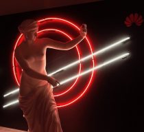 Репортаж: Huawei представила смартфоны серии P30 в России
