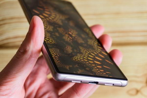 Обзор Sony Xperia 10 - самобытный среднебюджетник с экраном 21:9