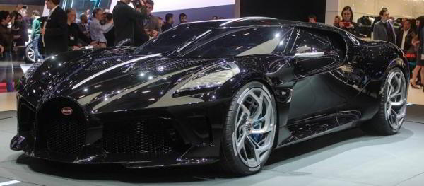 Новая La Voiture Noire от Bugatti стала самым дорогим автомобилем в мире