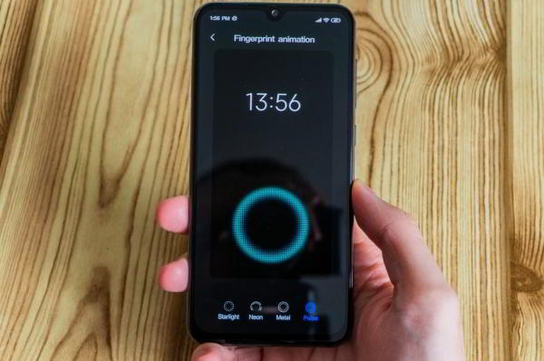 Обзор Xiaomi Mi 9 SE - компактный и немного упрощенный флагман