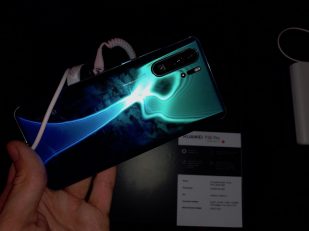 Репортаж: Huawei представила смартфоны серии P30 в России