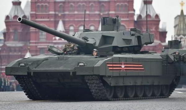 В этом году российская армия получит первые серийные танки «Армата»