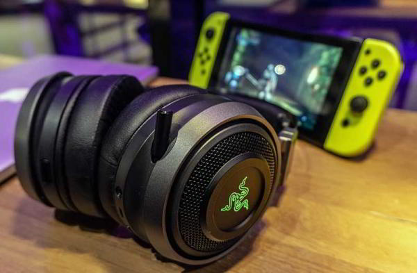Обзор Razer Nari Ultimate наушников, вибрирующих лучше DualShock