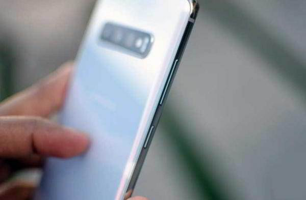 Обзор Samsung Galaxy S10 Plus: универсальный телефон со всем необходимым