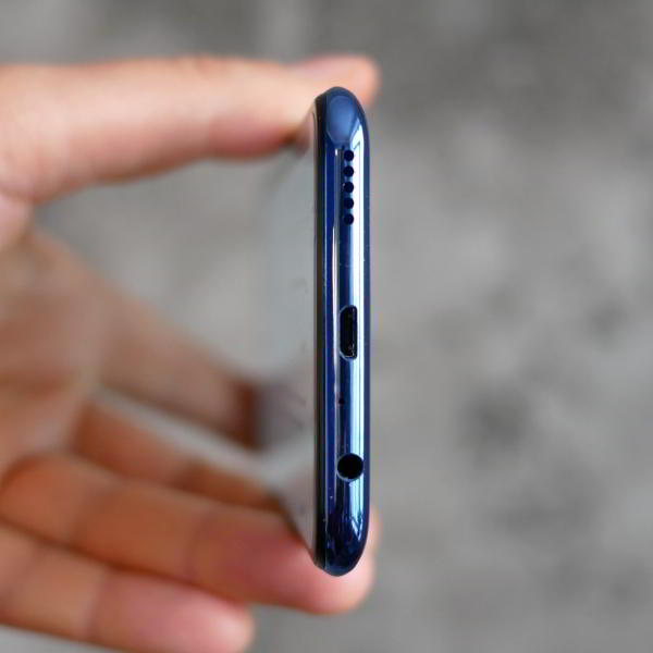 Обзор смартфона Huawei Honor 10 Lite: кандидат в преемники Обзор смартфона Huawei Honor 10 Lite: кандидат в преемники