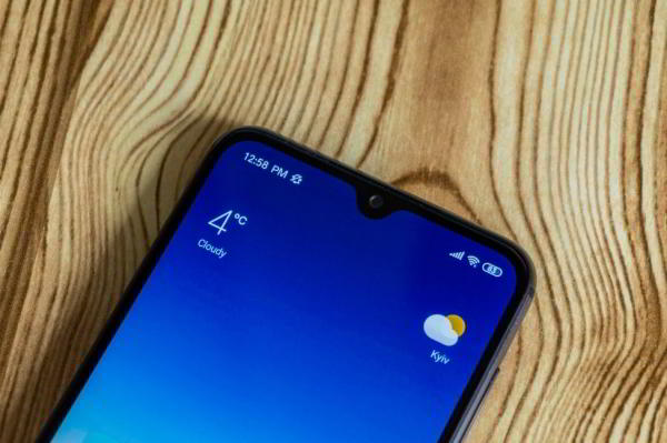 Обзор Xiaomi Mi 9 SE - компактный и немного упрощенный флагман
