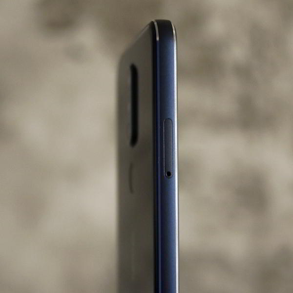 Обзор смартфона Nokia 7.1: "середнячок" не значит "посредственность"