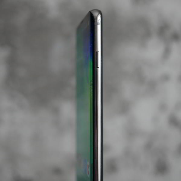Обзор смартфона Samsung Galaxy S10+: новая планка для флагманов