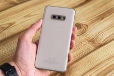 Обзор Samsung Galaxy S10e — лучший компактный флагман
