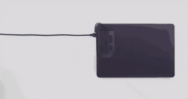 У защитного чехла к MacBook Pro есть все необходимые разъёмы (9 фото + видео)