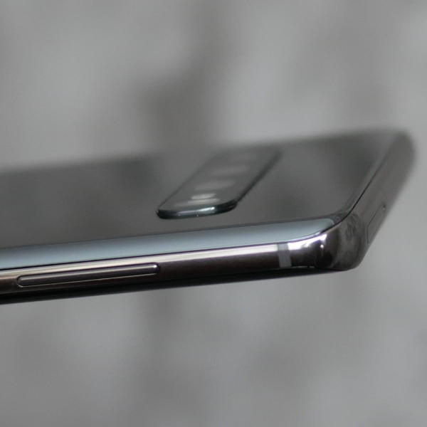 Обзор смартфона Samsung Galaxy S10+: новая планка для флагманов