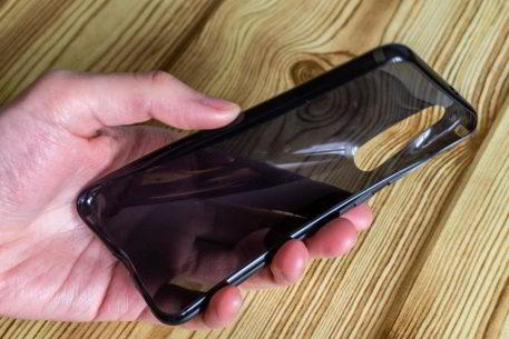 Обзор Xiaomi Mi 9 SE - компактный и немного упрощенный флагман