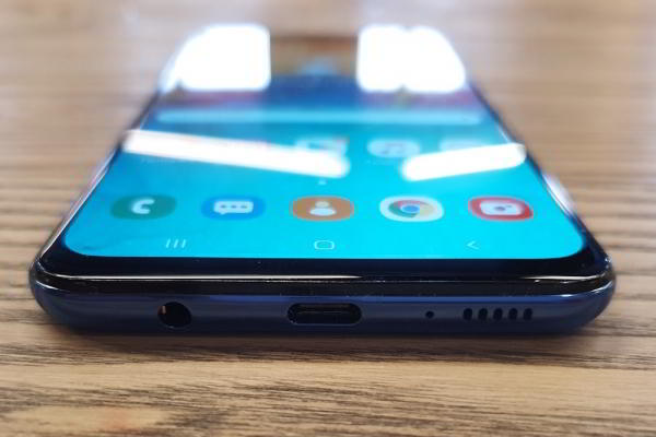 Обзор Galaxy A30: достойный конкурент недорогим смартфонам Xiaomi и Honor