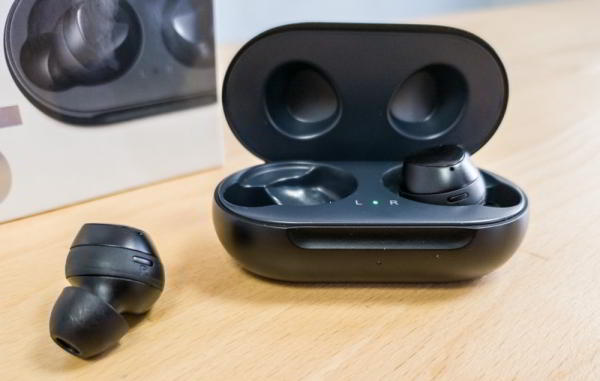 Обзор Samsung Galaxy Buds - одна из лучших TWS-гарнитур, если найти басы
