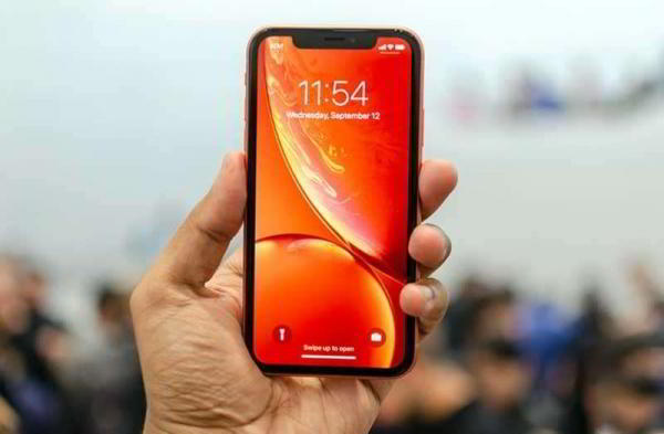 Взгляд на новые телефоны Apple: iPhone XS, XS Max и iPhone XR