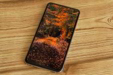 Обзор Samsung Galaxy S10e — лучший компактный флагман