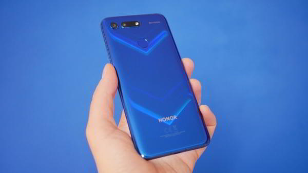 Обзор Honor View 20: не «бровь», а «глаз»
