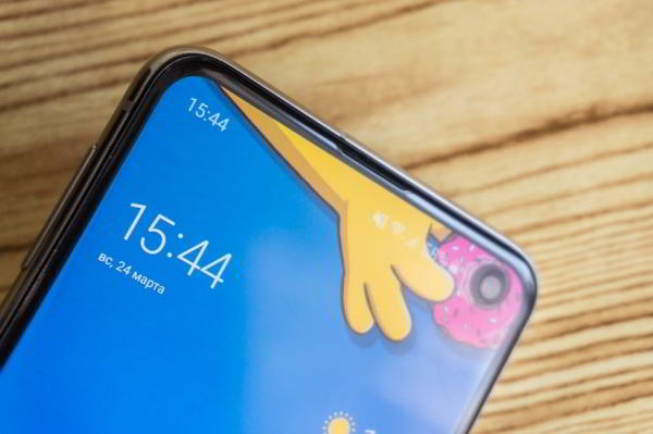 Обзор Samsung Galaxy S10e — лучший компактный флагман