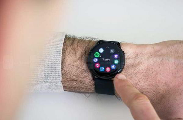 Обзор Samsung Galaxy Watch Active: компактные и функциональные умные часы