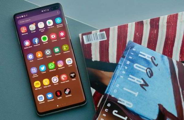 Обзор Samsung Galaxy S10 Plus: универсальный телефон со всем необходимым