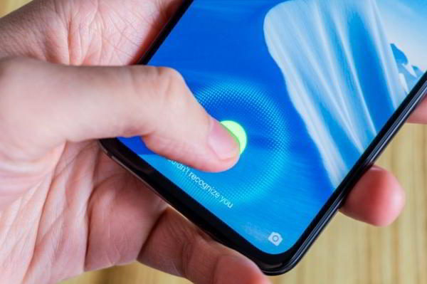 Обзор Xiaomi Mi 9 SE - компактный и немного упрощенный флагман