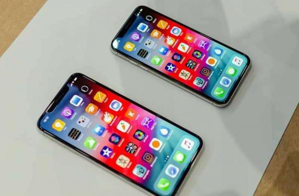 Взгляд на новые телефоны Apple: iPhone XS, XS Max и iPhone XR