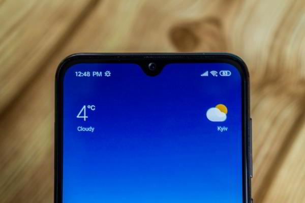 Обзор Xiaomi Mi 9 SE - компактный и немного упрощенный флагман