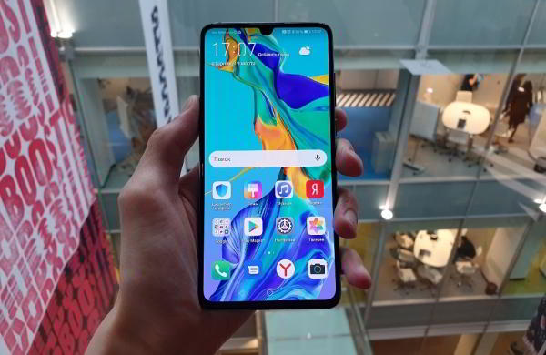 Первый взгляд на Huawei P30 и P30 Pro: какими получились новые флагманы китайской компании?