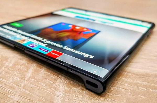 Первый обзор Huawei Mate X складного смартфона, который вы захотите