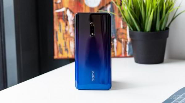Realme X – доступный конкурент флагману OnePlus 7 за $220 (13 фото)