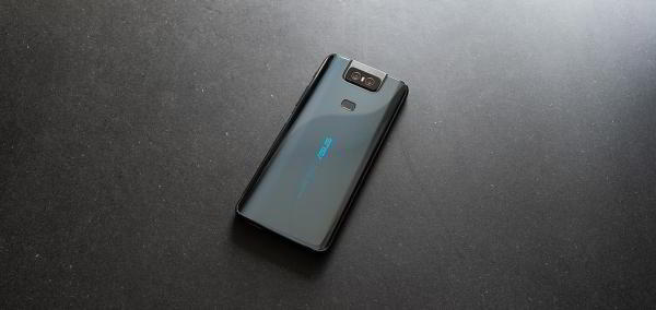 Компания ASUS представила флагманский смартфон ZenFone 6