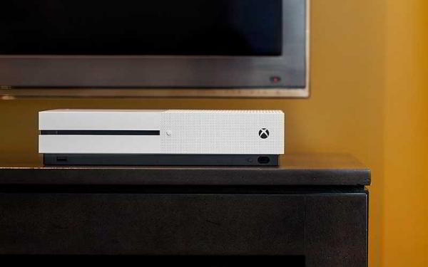 Консоль Xbox One S уже здесь, пришло время угробить ваш Xbox One