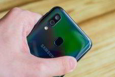 Обзор Samsung Galaxy A40 — компактный средний класс