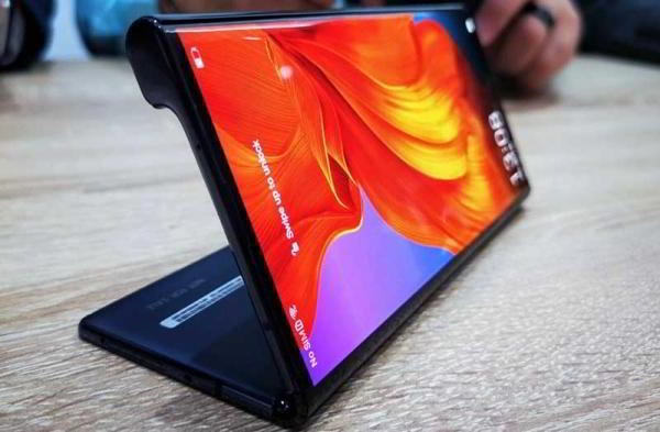 Первый обзор Huawei Mate X складного смартфона, который вы захотите