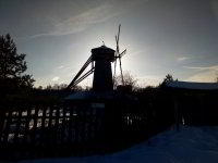 Два бюджетных долгоиграющих смартфона от BQ