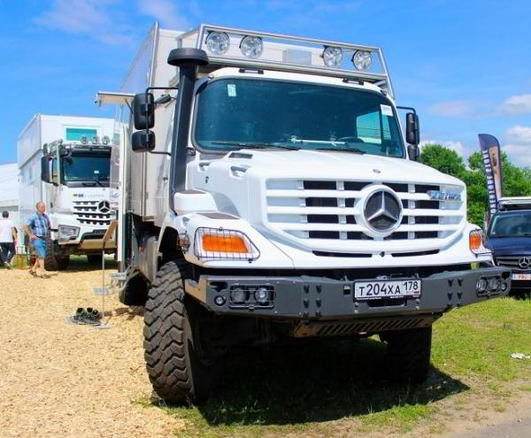 Action Mobil Zetros 5000 — дом на колесах для самых суровых путешественников