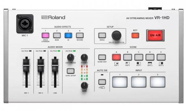 Компания Roland выводит на рынок деку для профессиональных стримеров