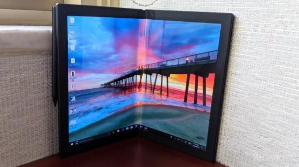 Lenovo показала первый в мире ноутбук с гибким дисплеем (11 фото + видео)