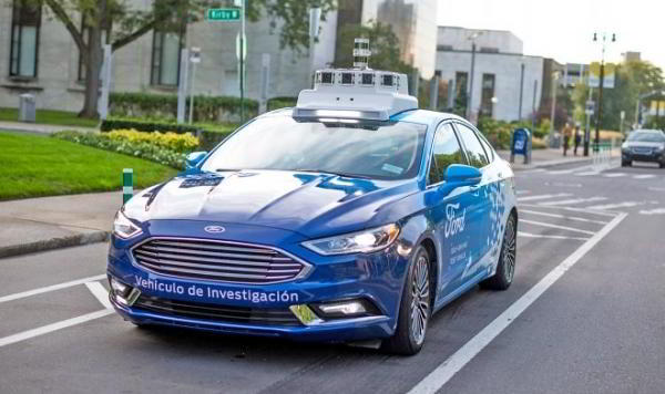 Ford превратит управление беспилотным автомобилем в мобильную игру
