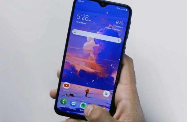 Обзор Samsung Galaxy M20: угроза смартфонам Xiaomi и Huawei