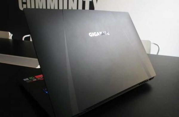 Обзор Gigabyte Sabre 17: мощного ноутбука среднего класса